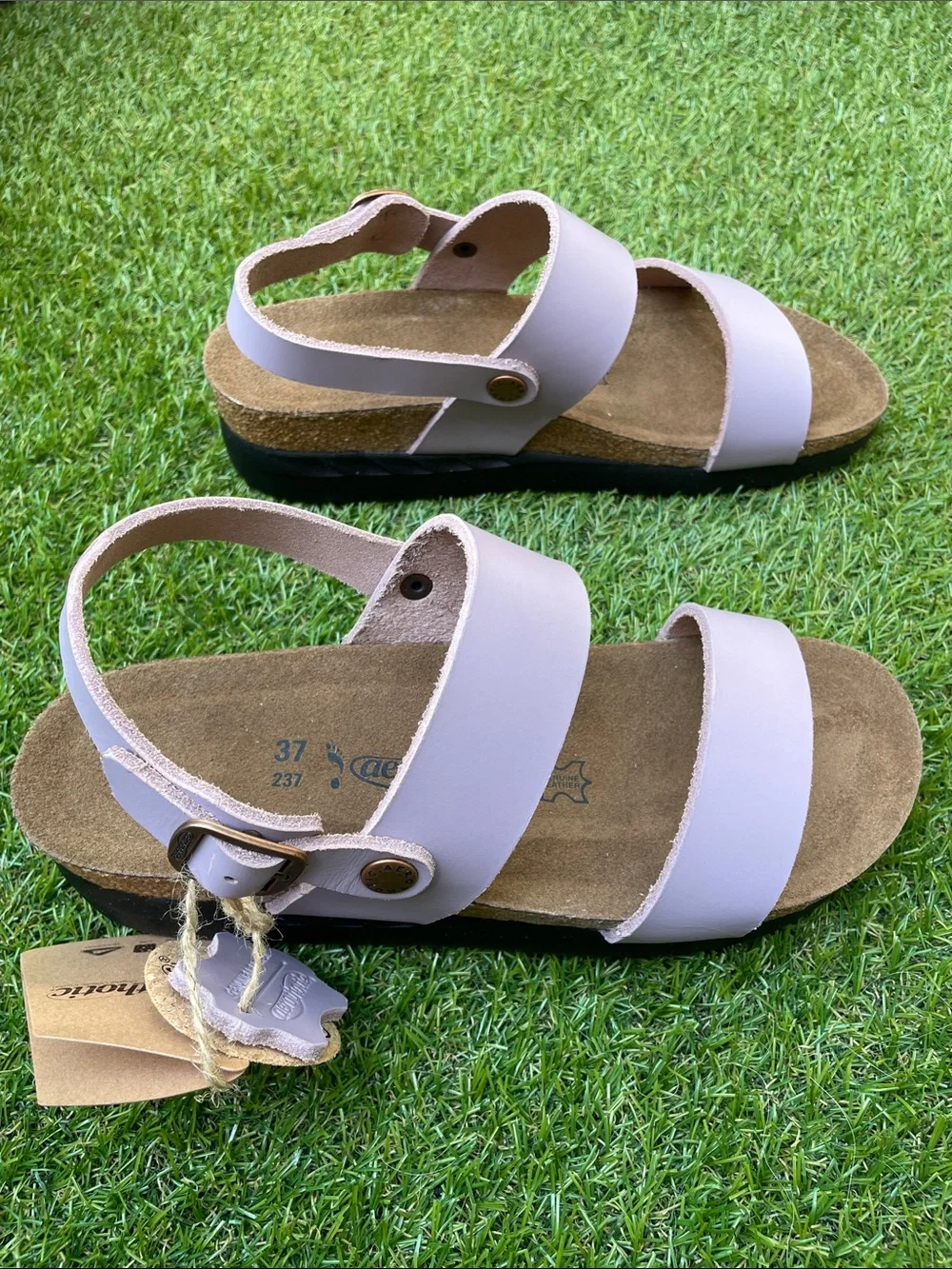 Aerothotic Women’s Strap Sandals - Lavender